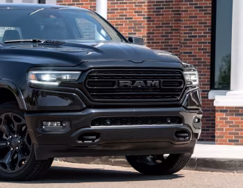 2020 Ram 1500 Limited Crew Cab EcoDiesel Black Appearance Package (DT) '2019–20