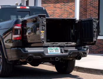Багажник 2020 Ram 1500 Limited Crew Cab EcoDiesel Black Appearance Package (DT) '2019–20