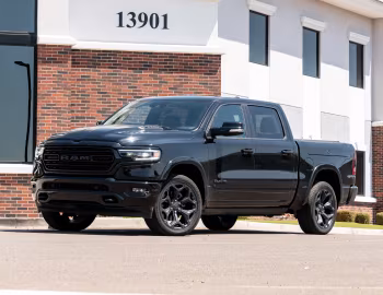 2020 Ram 1500 Limited Crew Cab EcoDiesel Black Appearance Package (DT) '2019–20