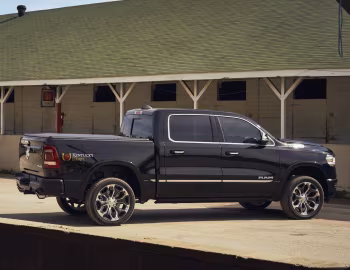 2019 Ram 1500 Limited "Kentucky Derby" Crew Cab (DT) '2018