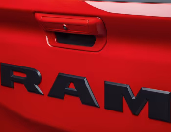 Ram 1500 Rebel [Latam] (DT) '2021–pr.