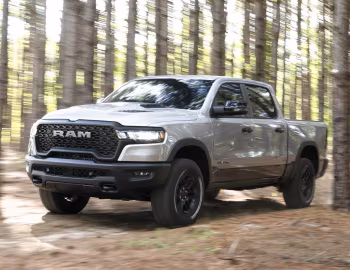 2025–pr. Ram 1500 Rebel Crew Cab (DT) '2024–pr.