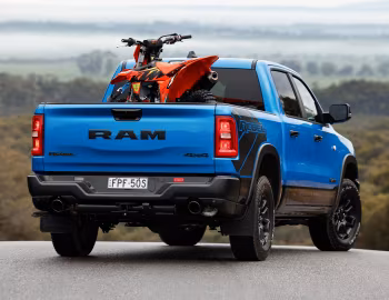 Ram 1500 Rebel Crew Cab [Australia] (DT) '2025–pr.
