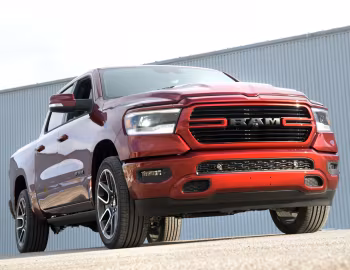 2019–н.ч. Ram 1500 Sport Crew Cab [Canada] (DT) '2018–н.ч.