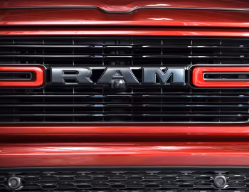 2019–pr. Ram 1500 Sport Crew Cab [Canada] (DT) '2018–pr.