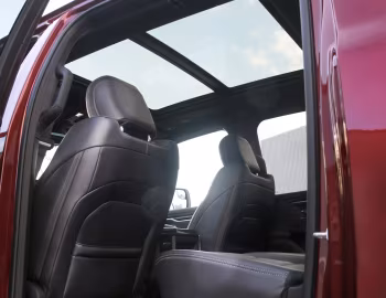 Інтер'єр 2019–н.ч. Ram 1500 Sport Crew Cab [Canada] (DT) '2018–н.ч.