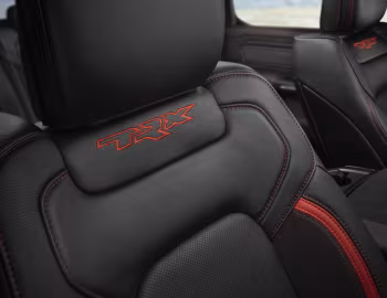 Інтер'єр 2021–24 Ram 1500 TRX (DT) '2020–24