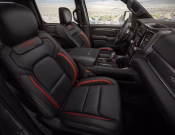 Інтер'єр 2021–24 Ram 1500 TRX (DT) '2020–24