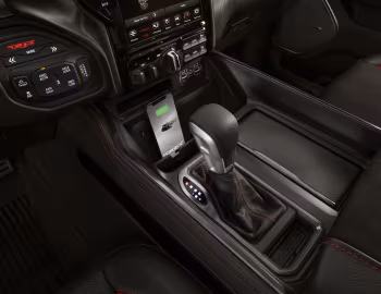 Інтер'єр 2021–24 Ram 1500 TRX (DT) '2020–24