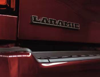Ram 2500 Laramie "Night Edition" Crew Cab [Latam] (DJ) '2020