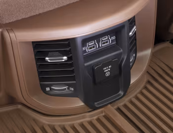 Interior Ram 2500 Laramie "Rodeo" Crew Cab [Brazil] (DJ) '2021