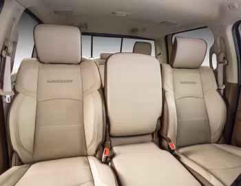 Interior Ram 2500 Laramie "Rodeo" Crew Cab [Brazil] (DJ) '2021