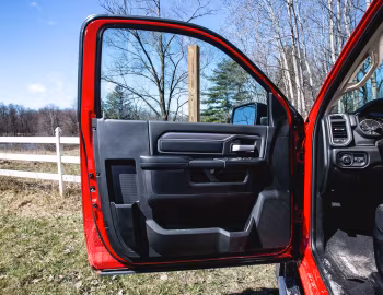 Interior 2019–pr. Ram 2500 Tradesman Regular Cab Chrome Appearance Package (DJ) '2019–pr.