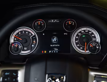 Painel Ram 3500 Laramie Crew Cab [Australia] '2015–pr.