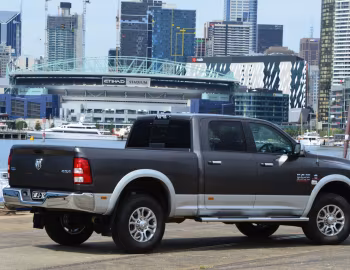Ram 3500 Laramie Crew Cab [Australia] '2015–pr.