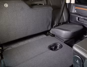 Interior Ram 3500 Laramie Crew Cab [Australia] '2015–pr.