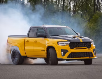 2027 Ram 1500 Rumble Bee SRT (DT) '2027