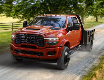2027 Ram 3500 Crew Cab Сhassis Cab "Night Edition" (D2) '2026