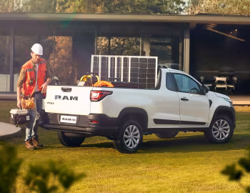 Ram 700 SLT Regular Cab '2020–pr.
