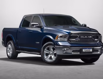 Ram Classic Laramie Crew Cab [Brazil] (DS) '2022–24