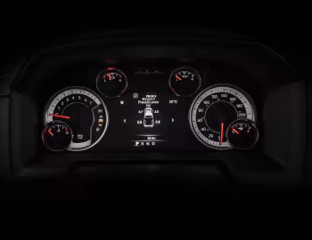 Painel Ram Classic Laramie Crew Cab [Brazil] (DS) '2022–24