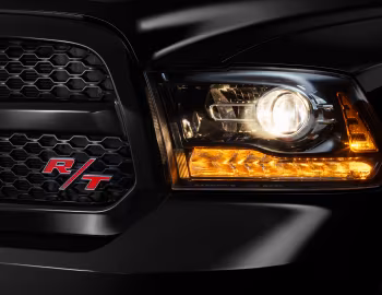 Ram Classic R/T Crew Cab [Brazil] (DS) '2024