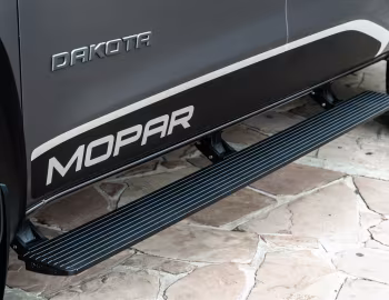 Ram Dakota by Mopar '11.2025