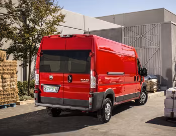 2014–18 Ram ProMaster 2500 Cargo Van High Roof 159" WB '2013–18