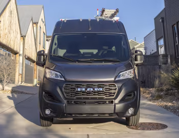 2023–н.ч. Ram ProMaster 2500 Cargo Van High Roof 159" WB '2022–н.ч.