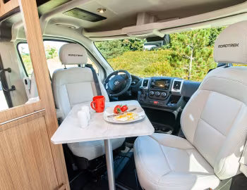 Interior 2021–pr. Roadtrek Chase '10.2020–pr.