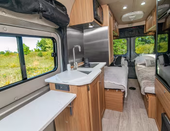 Interior 2021–pr. Roadtrek Chase '10.2020–pr.