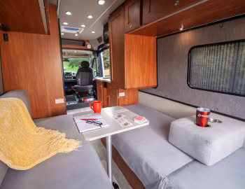 Interior 2021–pr. Roadtrek Play '10.2020–pr.
