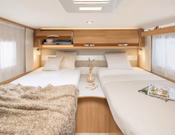Intérieur 2018–pr. Rapido 8066dF '2017–pr.
