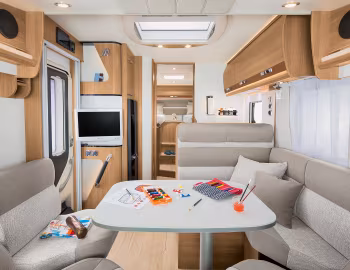 Intérieur 2018–pr. Rapido 855F '2017–pr.