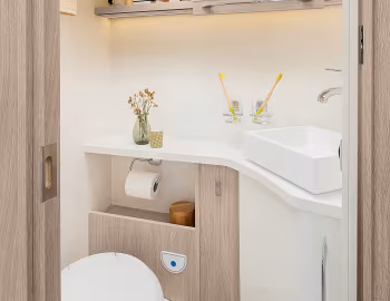 Intérieur 2018–20 Rapido 880F '2017–20
