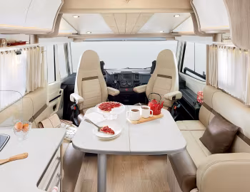 Intérieur 2019–21 Rapido i86 '2018–21