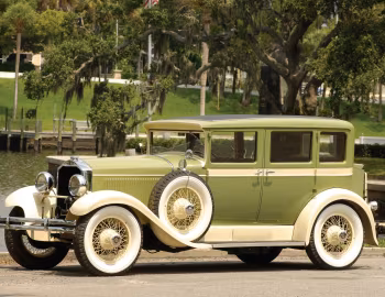 1930 Rauch & Lang Gasoline-Electric Sedan