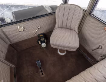 Interior 1917 Rauch & Lang Model JX-7 5-Passenger Brougham (70069)