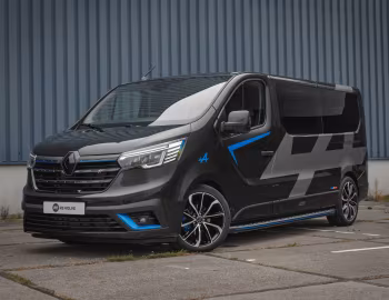 RE-VOLVE Renault Trafic Alpine (X82) '2023