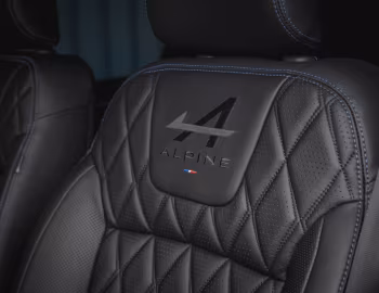 Interior RE-VOLVE Renault Trafic Alpine (X82) '2023