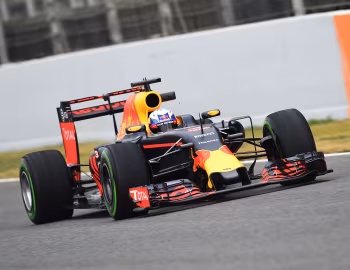 Red Bull RB12 '2016