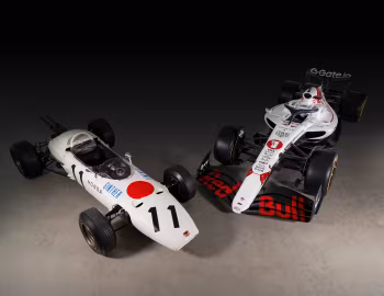 Honda RA272, Red Bull RB21 with a special Japanese GP livery