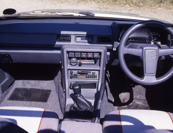 Front panel Reliant Scimitar 1800 Ti [UK-spec] '1986–90