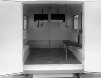 Intérieur Renault 1000 kg Vollabakken Auto Ambulance [Norway] (R2060) '1949