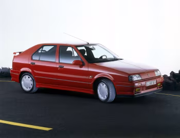 Renault 19 16S 5-door [Worldwide] (B53) '1988–92