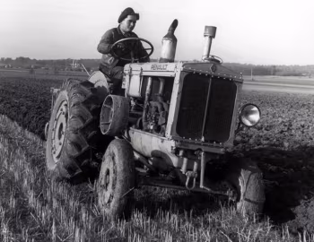 Renault 3040 '1947–48