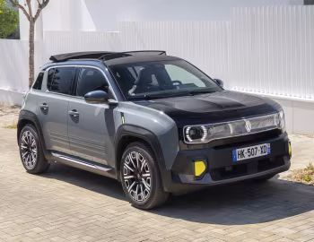 Renault 4 E-Tech electric Iconic Plein Sud [Worldwide] '2026