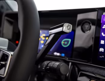 Interior Renault 4 E-Tech electric Techno [Worldwide] '2025–pr.