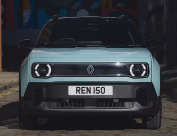 Renault 4 E-Tech electric Iconic [UK-spec] '2025–pr.