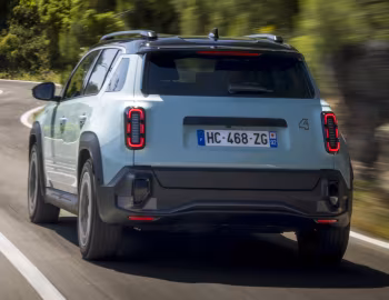 Renault 4 E-Tech electric Iconic [Worldwide] '2025–pr.